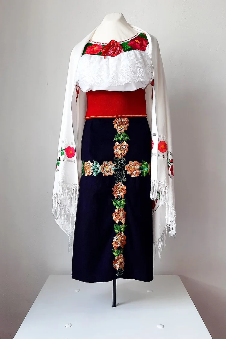 Conjunto de mujer de Huixtán